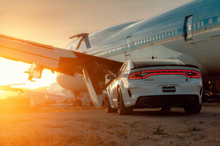  Dodge Charger Scat Pack Widebody 2019 года  (фото 14 из 79)